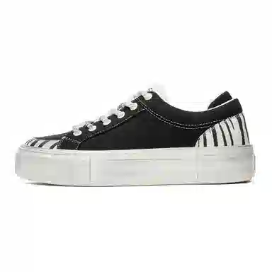 FAPAI Canvas Sneakers