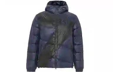 EMPORIO ARMANI EA7 FW22 Logo