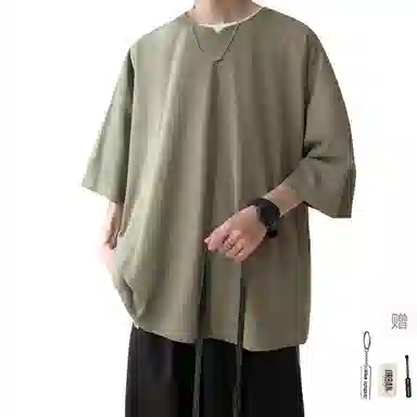URBAN AUTHENTIC T