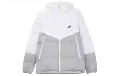 Nike Sportswear Storm-FIT Windrunner