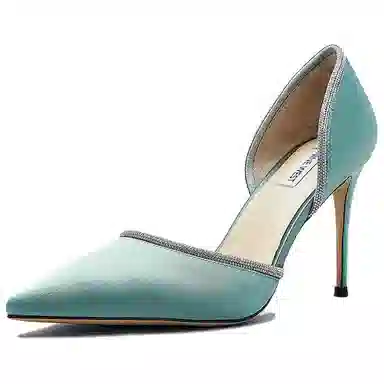 NINE WEST