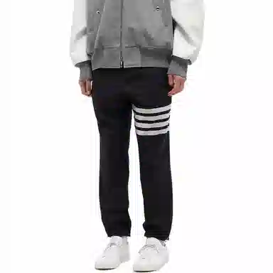 THOM BROWNE FW22