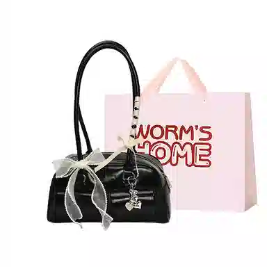 WORM'S HOME PU