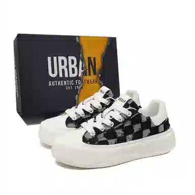 URBAN AUTHENTIC