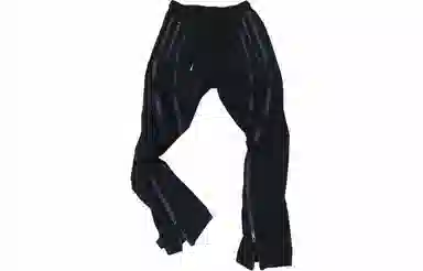 11ESTRANGER ASTRANGER