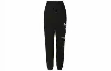 EMPORIO ARMANI FW21 Capsule Logo