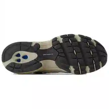 New Balance 740 Beige