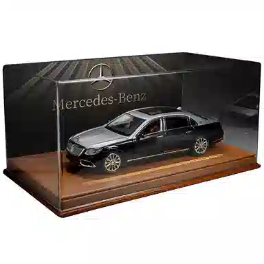 x Maybach 124 S600