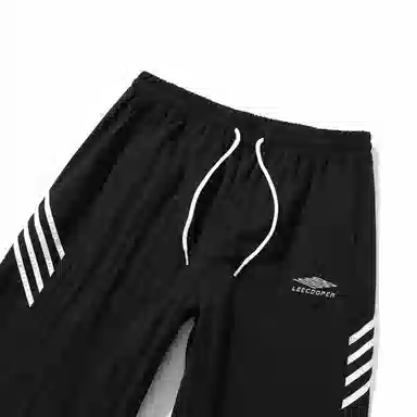 Lee Cooper