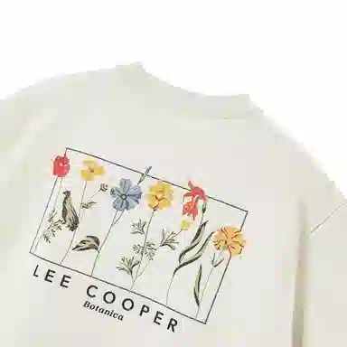 Lee Cooper T