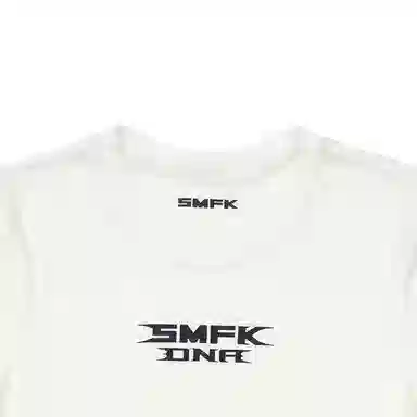 SMFK FUTURE DNA T