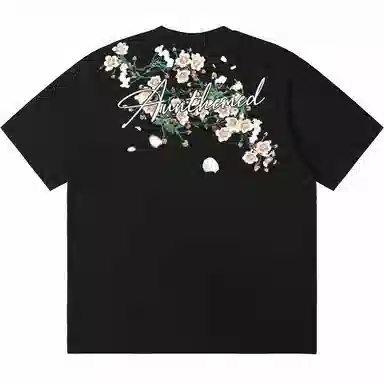 UNthemed T