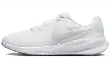 Nike Revolution 7