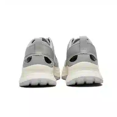 CAMEL ACTIVE