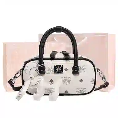 MISS GAIL BP Black White