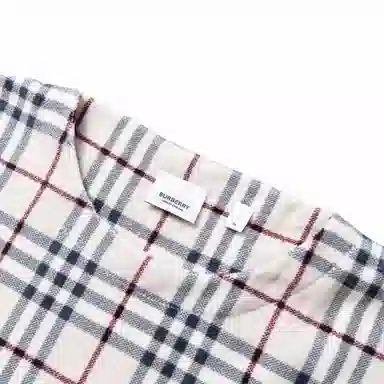 Burberry SS23 T