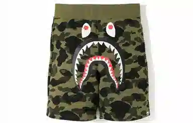 A BATHING APE 1st Camo Shark Sweat Shorts