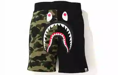 A BATHING APE