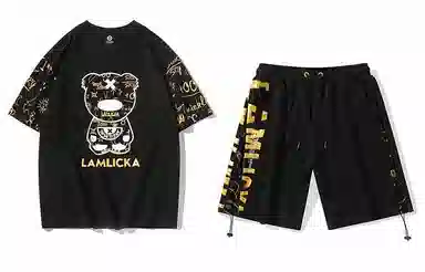 LAMLICKA T
