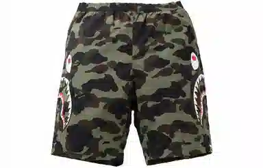 A BATHING APE 1St Camo Shorts