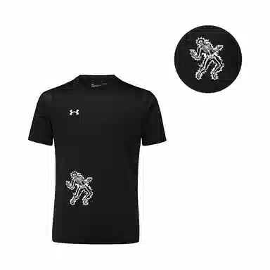 Under Armour T