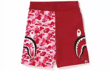 A BATHING APE Bape Shark Print Shorts