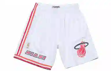 Mitchell & Ness Miami Heat 96 Season Fan Shorts White