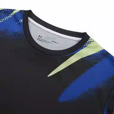 Under Armour T