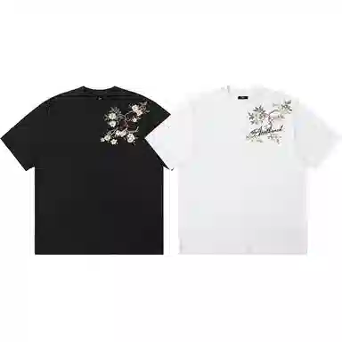 UNthemed T