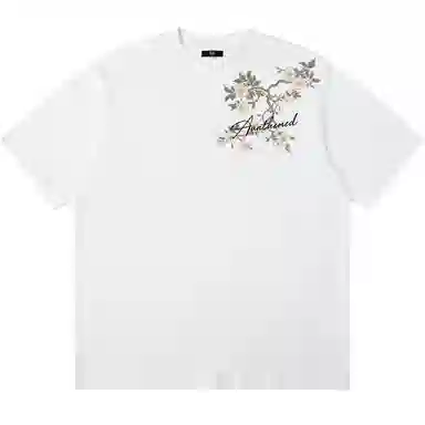 UNthemed T