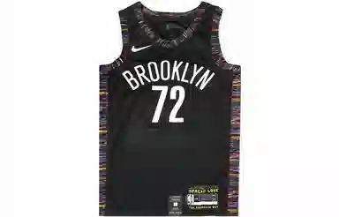 Nike 72