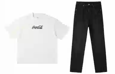 Coca-Cola T