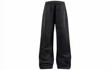 Lee Cooper