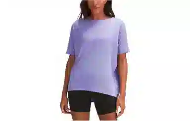 lululemon Back in Action T