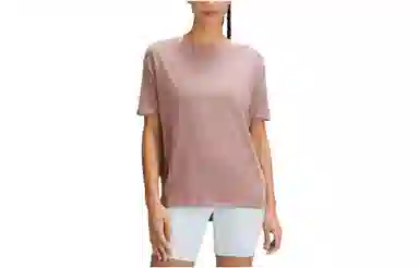 lululemon Back in Action T