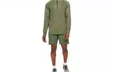 On Running Shorts Green