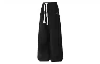 URBAN AUTHENTIC logo