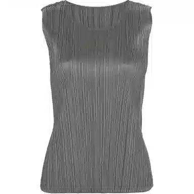 PLEATS PLEASE ISSEY MIYAKE