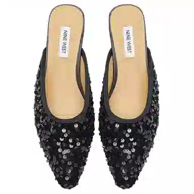 NINE WEST