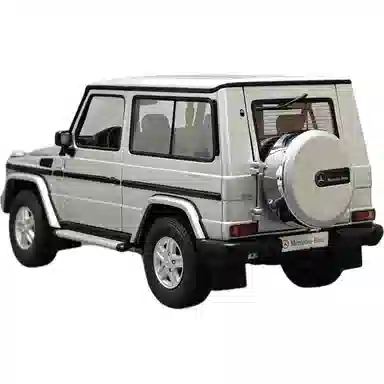 AUTOart 118 Benz G 500 1998 SWB