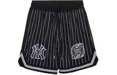 New Era x MLB Yankees Black Shorts