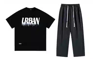 URBAN AUTHENTIC logoT