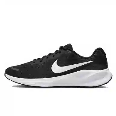 Nike REVOLUTION 7