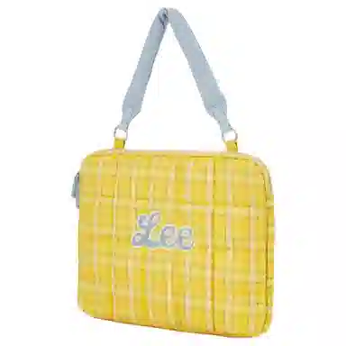Lee Quilted Shoulder Bag