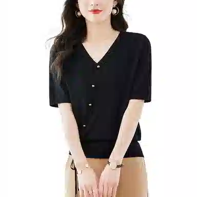 V T