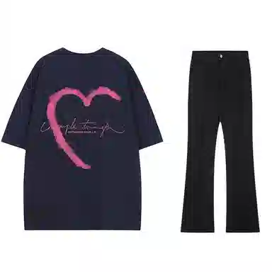 UNthemed T