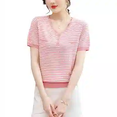 V T
