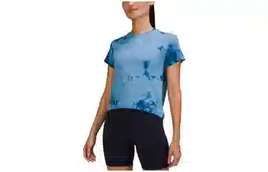 lululemon Train to Be T