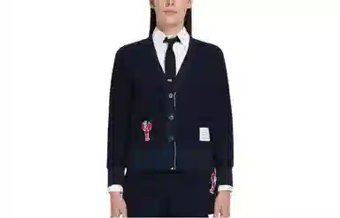 THOM BROWNE FW22 V