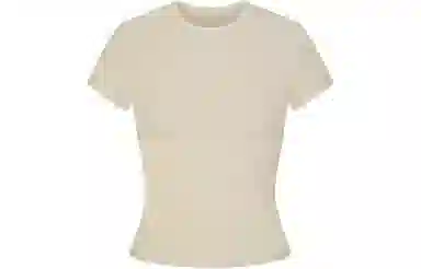 SKIMS FITS EVERYBODY T-SHIRT TALC